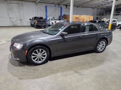 Used 2016 Chrysler 300 Limited AWD/4WD image 3