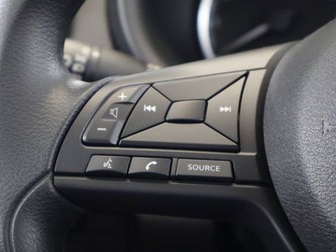 New 2025 Nissan Kicks Play S image 12