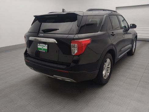 Used 2023 Ford Explorer XLT w/ Equipment Group 202A image 9