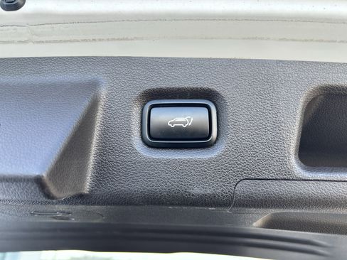 Used 2019 Hyundai Santa Fe Limited image 27