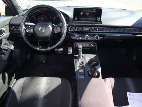 Used 2025 Honda Civic Sport image 18