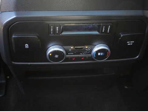 Used 2021 Ford Expedition Limited AWD/4WD image 12