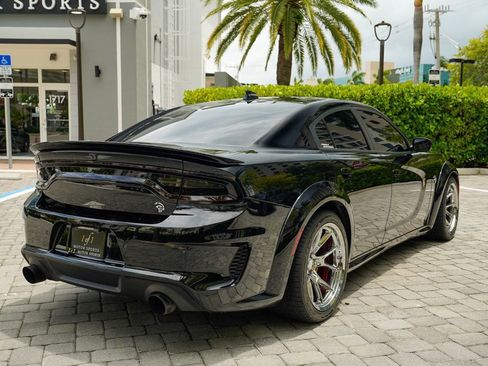 Used 2022 Dodge Charger SRT Hellcat image 21