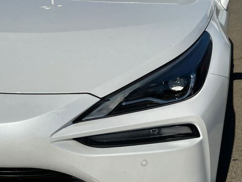 Used 2021 Toyota Mirai w/ Advanced Technology Package RWD image 11
