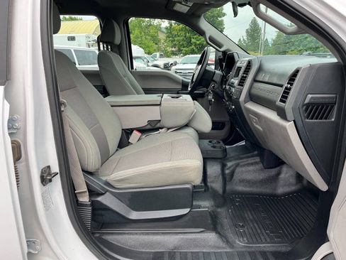 Used 2017 Ford F350 XL w/ Power Equipment Group AWD/4WD image 23