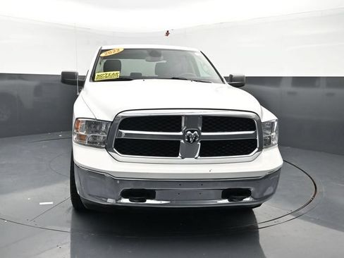 Used 2022 RAM 1500 Classic SLT AWD/4WD image 2