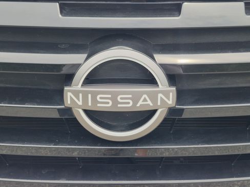 Used 2025 Nissan Pathfinder SV FWD image 54