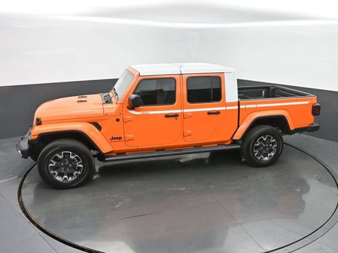 New 2026 Jeep Gladiator Sport AWD/4WD image 37
