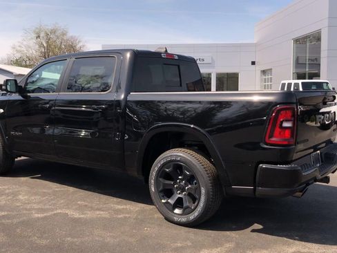 New 2026 RAM 1500 4x4 Crew Cab image 5