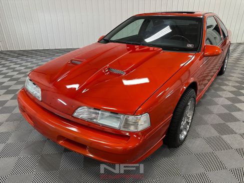 Used 1993 Ford Thunderbird Super RWD image 3