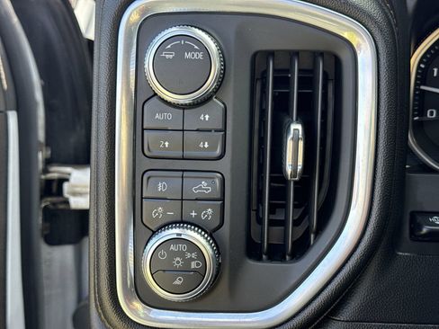 Used 2021 GMC Sierra 2500 AT4 w/ AT4 Premium Plus Package AWD/4WD image 33