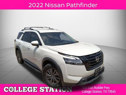 Used 2022 Nissan Pathfinder SV w/ SV Black Package
