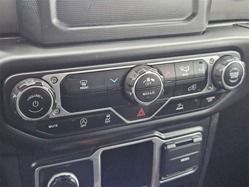 Certified 2023 Jeep Wrangler Sport image 24