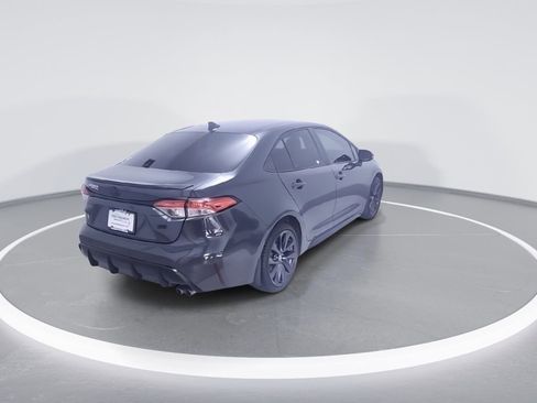 Used 2023 Toyota Corolla SE w/ Carpet Mat Package (TMS) image 9