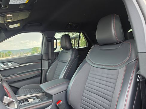 Used 2026 Ford Explorer ST-Line AWD/4WD image 12