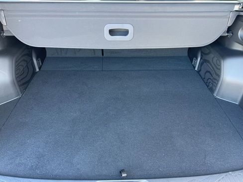 Used 2025 Subaru Forester Touring image 33