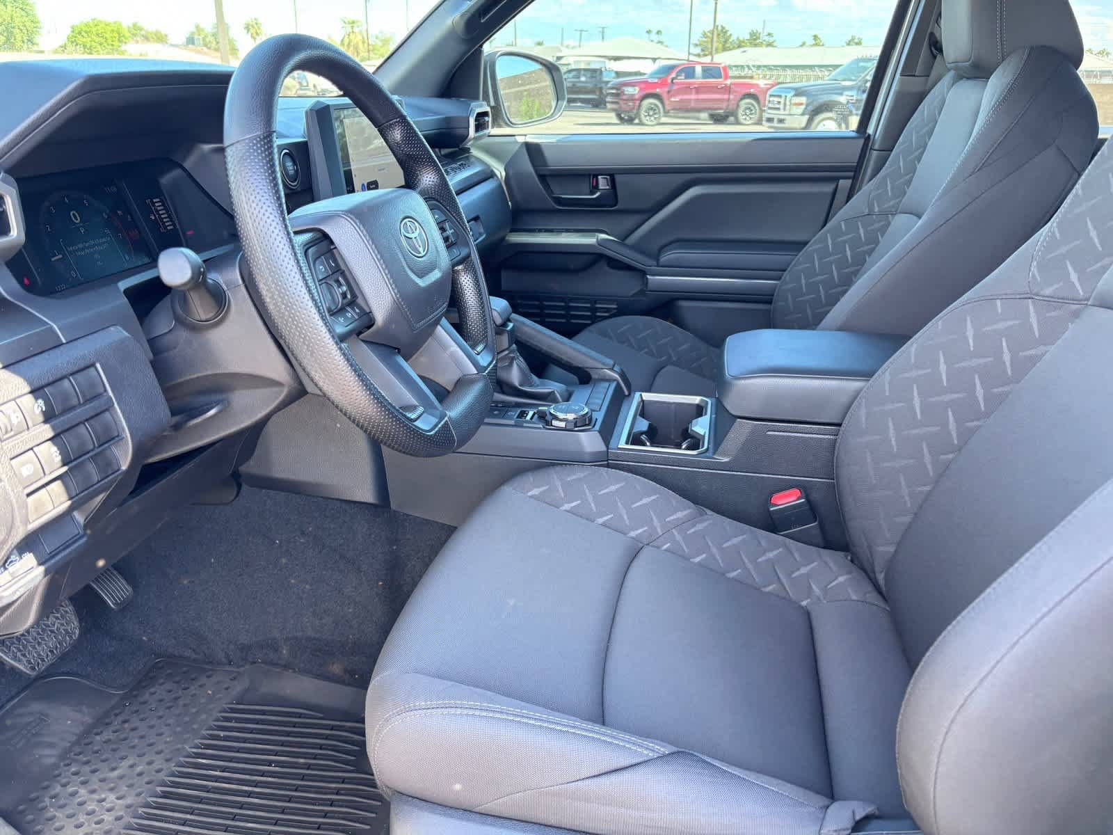 Used 2026 Toyota Tacoma SR5 AWD/4WD image 12
