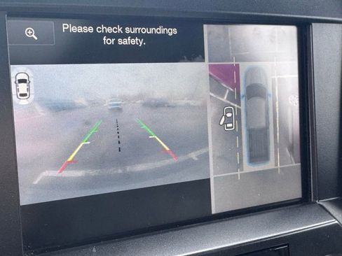 Used 2015 Ford F150 Platinum w/ Equipment Group 701A Luxury image 10