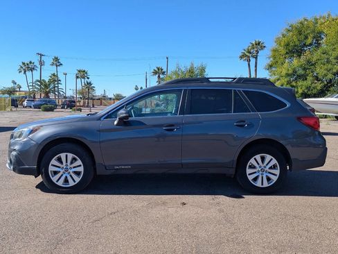 Used 2019 Subaru Outback 2.5i Premium image 6