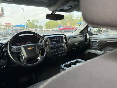 Used 2018 Chevrolet Silverado 1500 LT w/ Texas Edition image 18