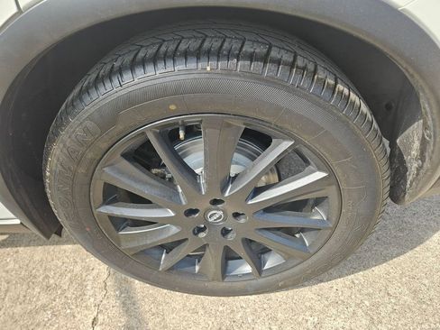 Used 2023 Nissan Murano SL image 25