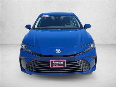 Used 2025 Toyota Camry LE FWD image 2