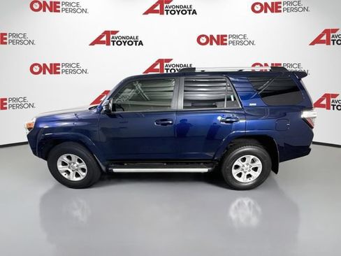 Certified 2022 Toyota 4Runner SR5 AWD/4WD image 5