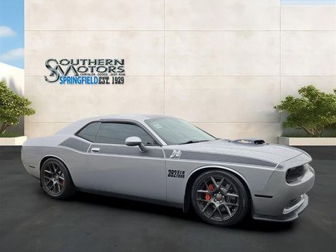 Used 2016 Dodge Challenger R/T Scat Pack RWD image 7