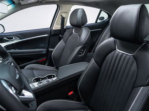 New 2026 Genesis G70 2.5T Prestige image 18