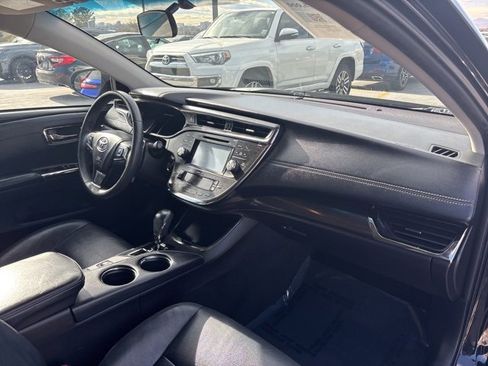 Used 2016 Toyota Avalon XLE image 9
