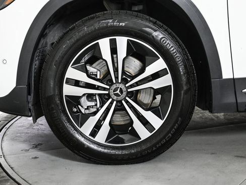 Used 2025 Mercedes-Benz GLA 250 4MATIC image 25