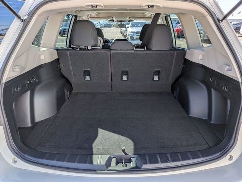 Used 2023 Subaru Forester Premium image 30