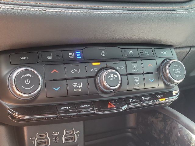 Used 2025 Dodge Durango SRT Hellcat AWD/4WD image 30