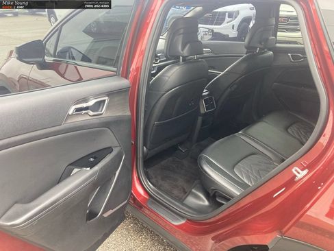 Used 2024 Kia Sportage X-Line w/ X-Line Premium Package AWD/4WD image 12