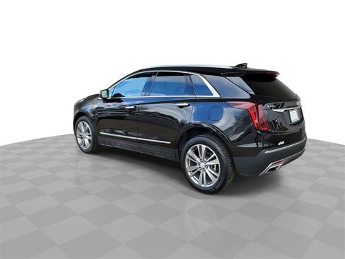 Certified 2025 Cadillac XT5 Premium Luxury image 6