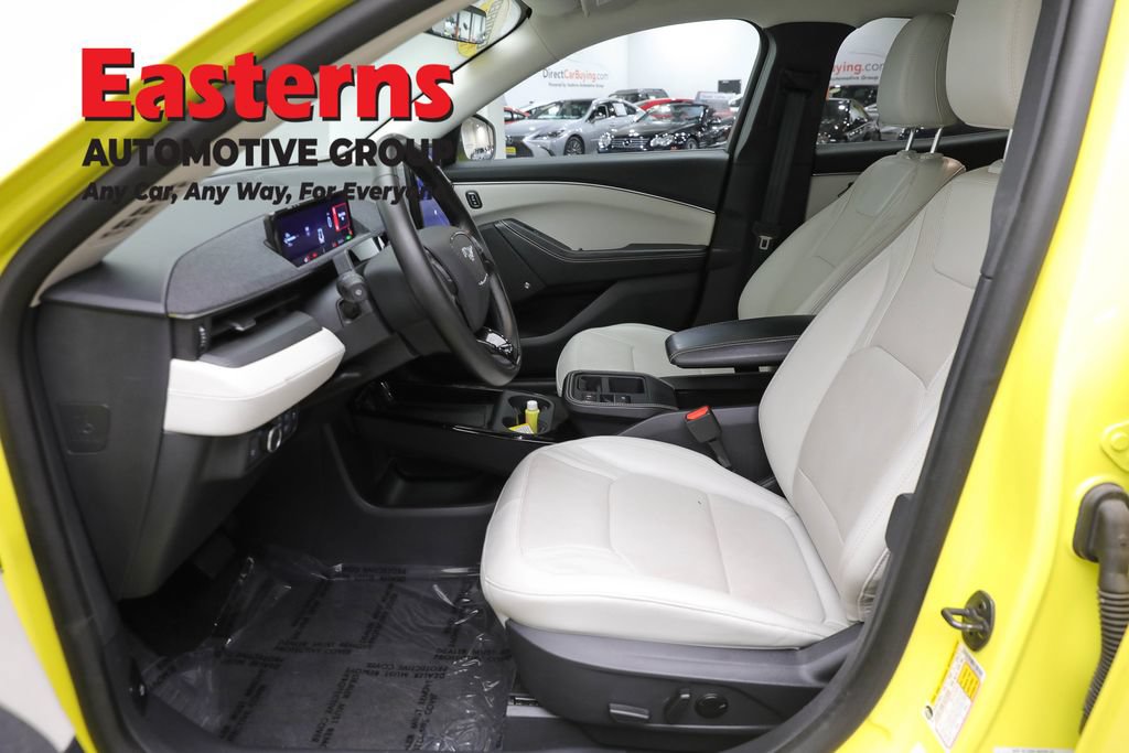 Used 2025 Ford Mustang Mach-E Premium AWD/4WD image 15