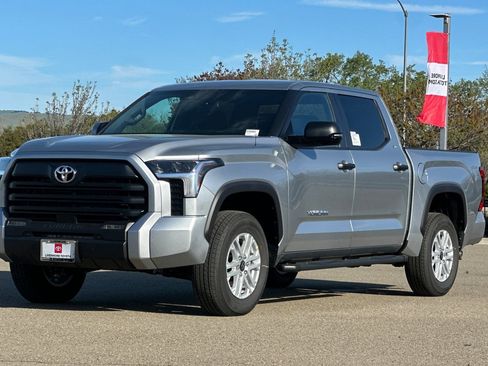 New 2026 Toyota Tundra SR5 image 7