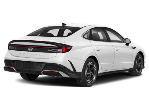 Certified 2026 Hyundai Sonata SEL FWD image 2