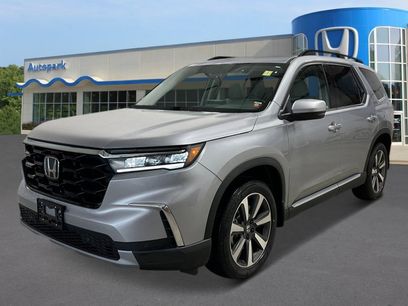 New 2025 Honda Pilot Touring