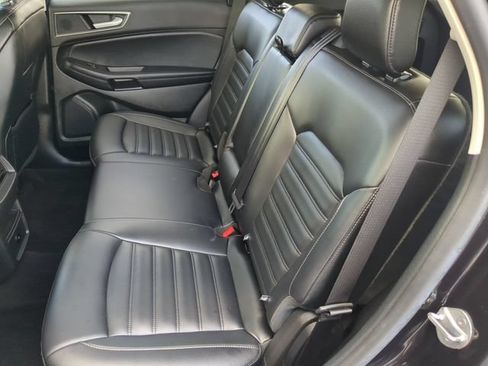 Used 2023 Ford Edge SEL AWD/4WD image 19