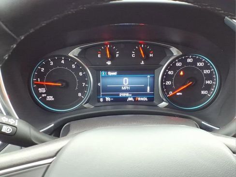 Used 2024 Chevrolet Equinox LT image 18