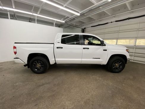Used 2021 Toyota Tundra SR5 w/ Trail Edition AWD/4WD image 7