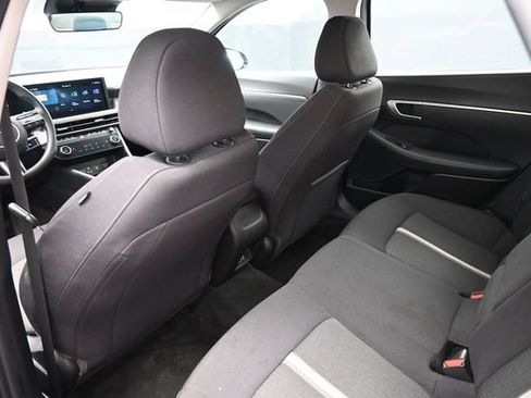 Used 2025 Hyundai Sonata SEL FWD image 30