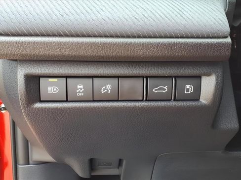 Used 2026 Toyota Camry SE image 15