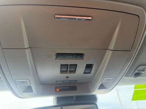 Used 2016 Chevrolet Silverado 1500 LTZ Z71 w/ LTZ Plus Package image 23