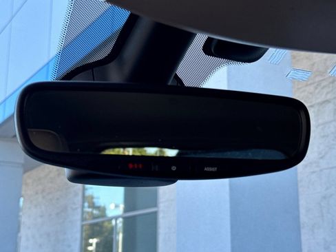 Used 2017 Jeep Grand Cherokee Limited RWD image 25