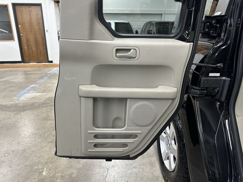 Used 2009 Honda Element EX image 29