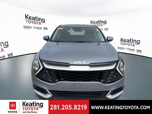 Used 2023 Kia Sportage EX image 2