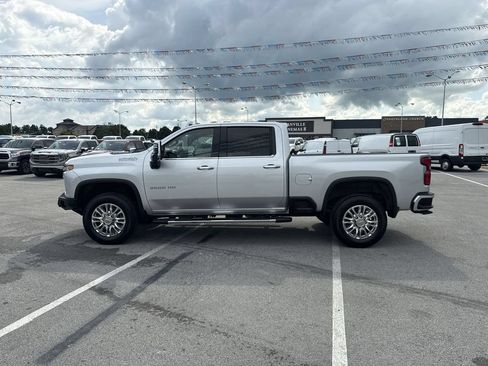Used 2022 Chevrolet Silverado 3500 High Country w/ Z71 Off-Road Package AWD/4WD image 11