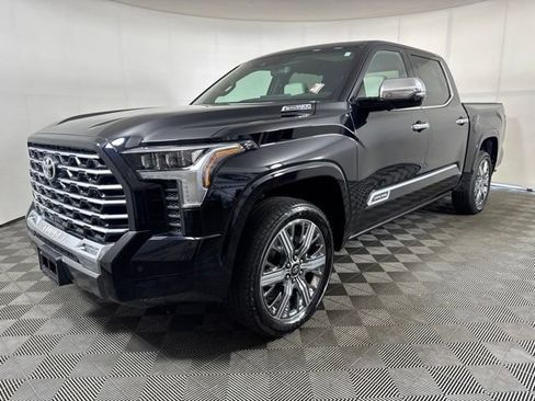 Used 2025 Toyota Tundra Capstone AWD/4WD image 8
